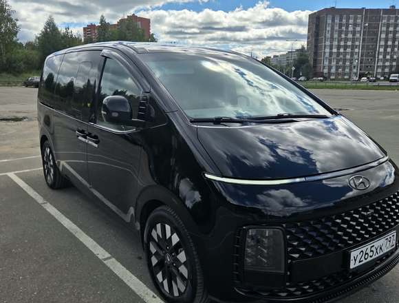 Купить ⁠⁠⁠⁠Hyundai Staria ⁠⁠Lounge Inspiration 2023 полный привод в Москве