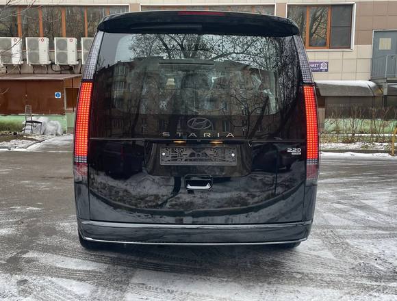 Купить ⁠⁠⁠⁠Hyundai Staria 2025 полный привод в Москве