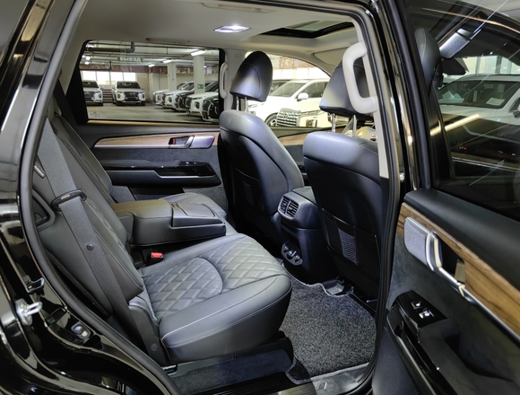 Купить ⁠⁠⁠⁠Kia Mohave 2021 г. в Москве