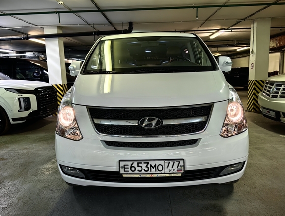 Купить ⁠⁠⁠⁠⁠⁠⁠Hyundai Grand Starex 2014 полный привод в Москве