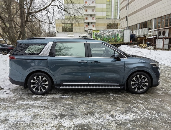 Купить ⁠⁠⁠⁠Kia Carnival Signature 2020 г. в Москве