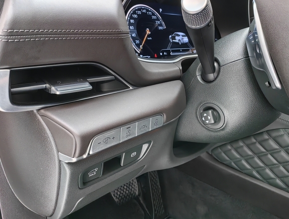 Купить ⁠Genesis GV-80 4wd в Москве