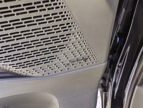 Купить ⁠⁠⁠⁠Hyundai Staria ⁠⁠Lounge Inspiration 2021 полный привод в Москве