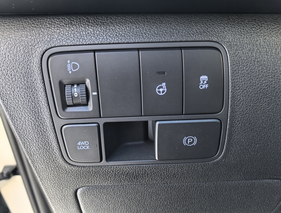 Купить ⁠⁠⁠⁠Hyundai Staria ⁠⁠Lounge Inspiration 2023 полный привод в Москве на Алексеевской