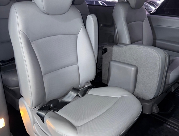 Купить ⁠⁠⁠⁠⁠⁠⁠Hyundai Grand Starex 2020 г. в Москве