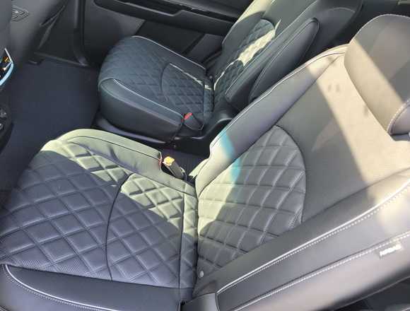 Купить ⁠⁠⁠⁠Kia Mohave 2019 г. в Москве