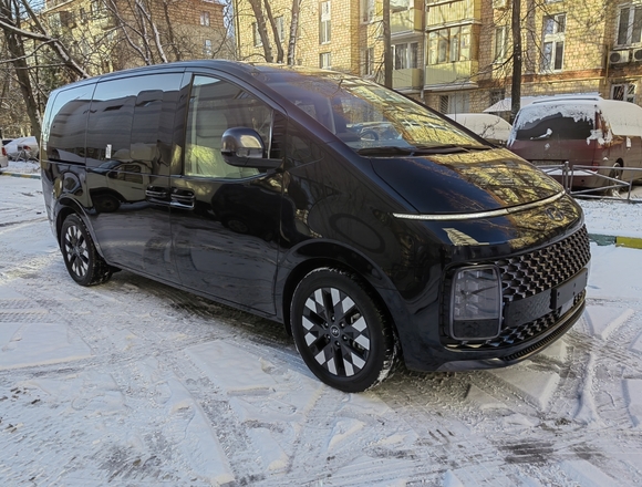 Купить ⁠⁠⁠⁠Hyundai Staria ⁠⁠Lounge Inspiration 2021 полный привод в Москве
