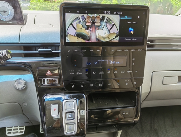 Купить ⁠⁠⁠⁠Hyundai Staria ⁠⁠Lounge Inspiration 2021 полный привод в Москве