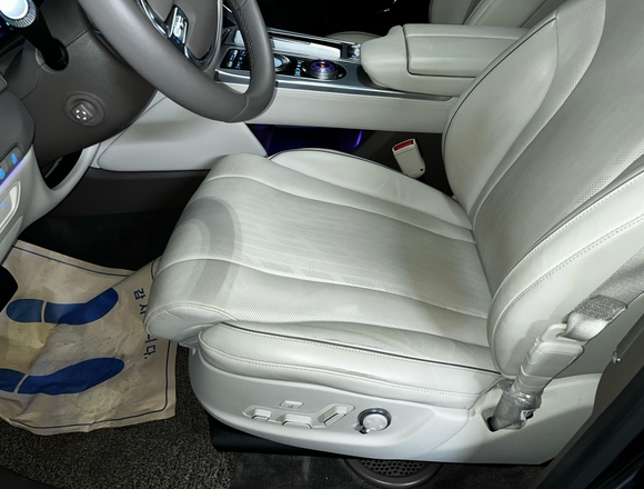 Заказать Genesis GV-80 4wd в Москве под ключ