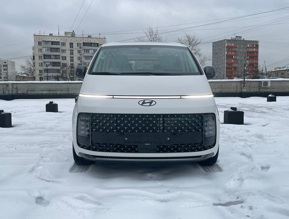 Купить ⁠⁠⁠⁠Hyundai Staria ⁠⁠2024 полный привод в Москве