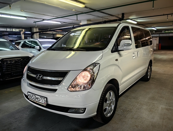 Купить ⁠⁠⁠⁠⁠⁠⁠Hyundai Grand Starex 2014 полный привод в Москве