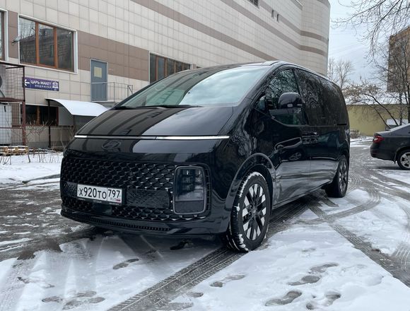 Купить ⁠⁠⁠⁠Hyundai Staria ⁠⁠2024 полный привод в Москве
