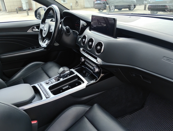 Купить⁠⁠⁠ Kia Stinger 2021 г. полный привод в Москве