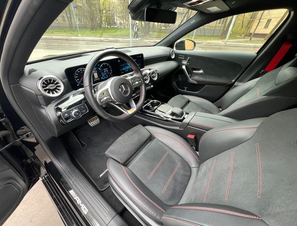 ⁠⁠⁠Купить Mercedes-Benz AMG A45 4MATIC 2021 года в Москве