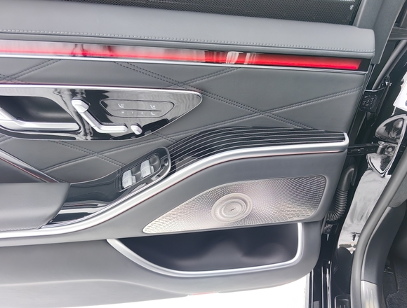 Купить ⁠⁠⁠⁠⁠⁠⁠⁠⁠Mercedes-Benz Maybach S580 4MATIC в Москве